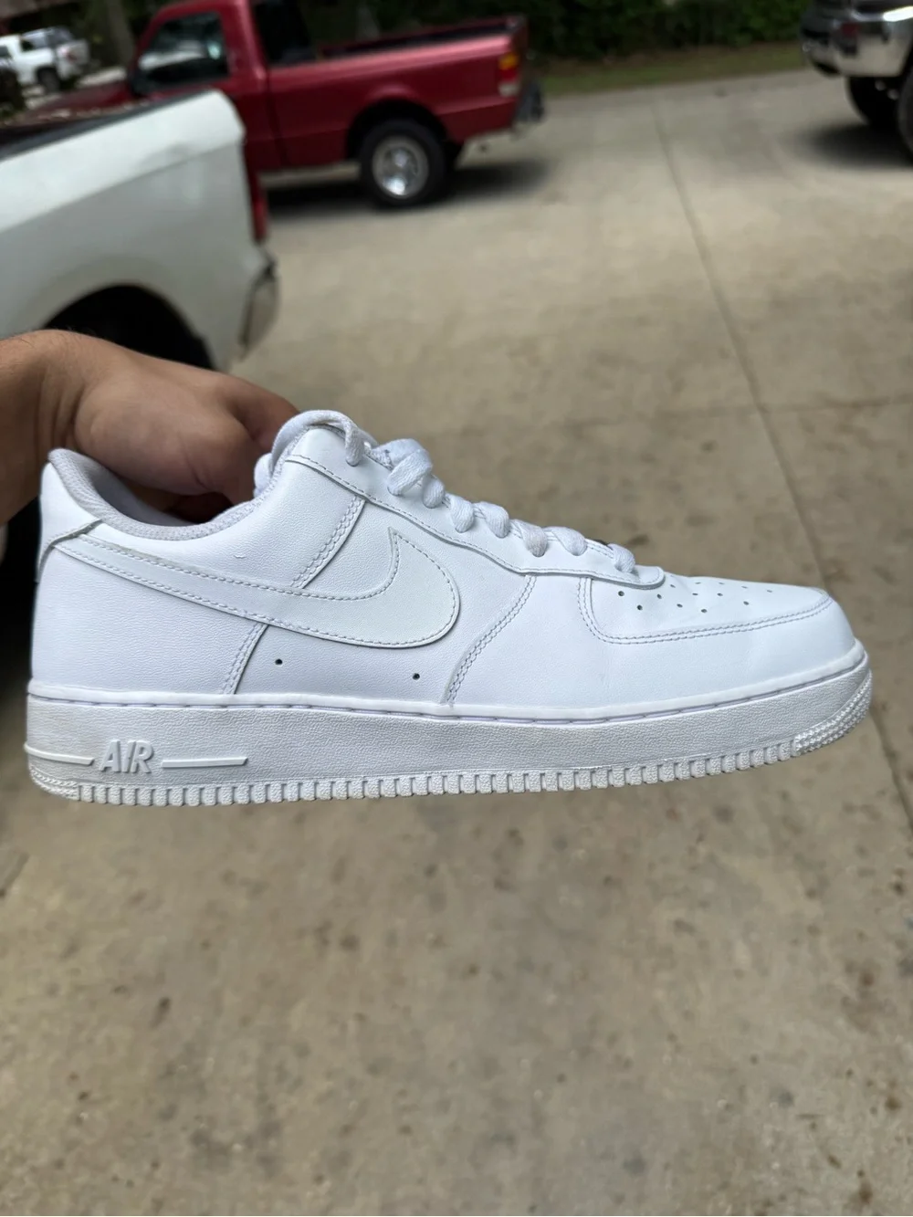 Nike Air Force 1 '07 Low Top Triple White Sneakers CW2288-111 Men Size 11.5 Used